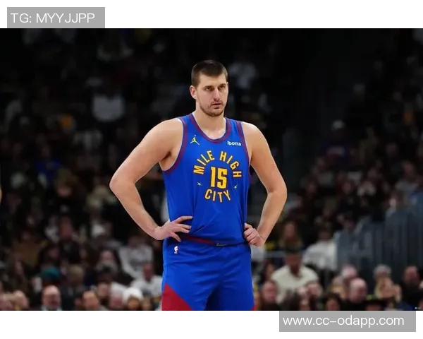 约基奇因伤退场苏群直言NBA伤病频发全员出战成奢望 约基奇因伤退场苏群直言NBA伤病频发全员出战成奢望